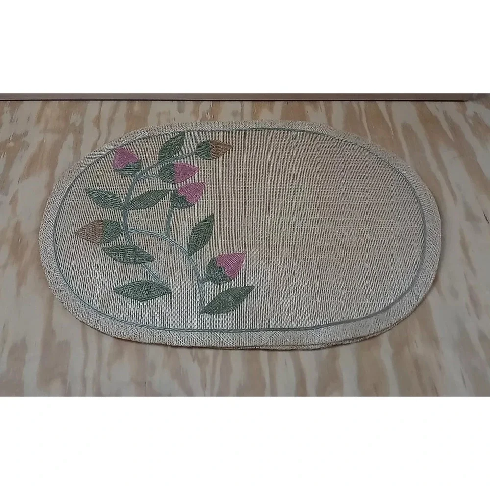Lot Of 2 Vintage Placemats Floral Embroidered Rattan Flower Garden‎ Placemats